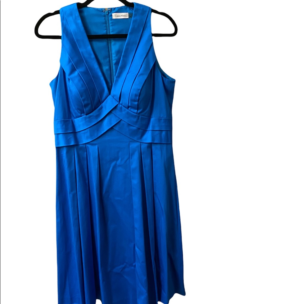 NWT Calvin Klein Turquoise Pleated Sleeveless V-Neck Dress Size 10
